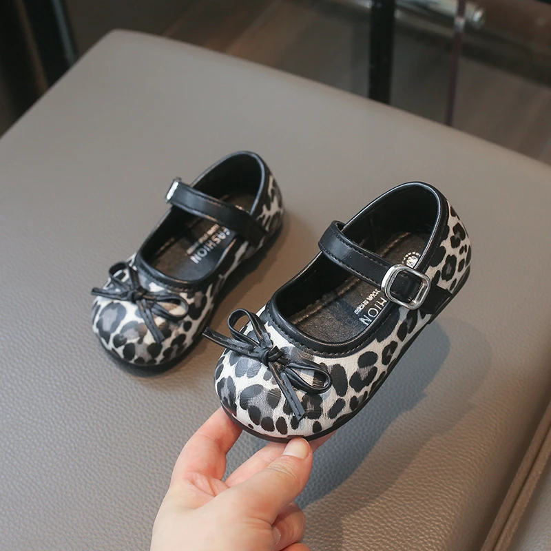 Mumoresip Kids Girls Daily Flat Shoes Leopard Round Toe Toddler Leather Shoes School Non-slip Children Mary Jane Shoes with Bow