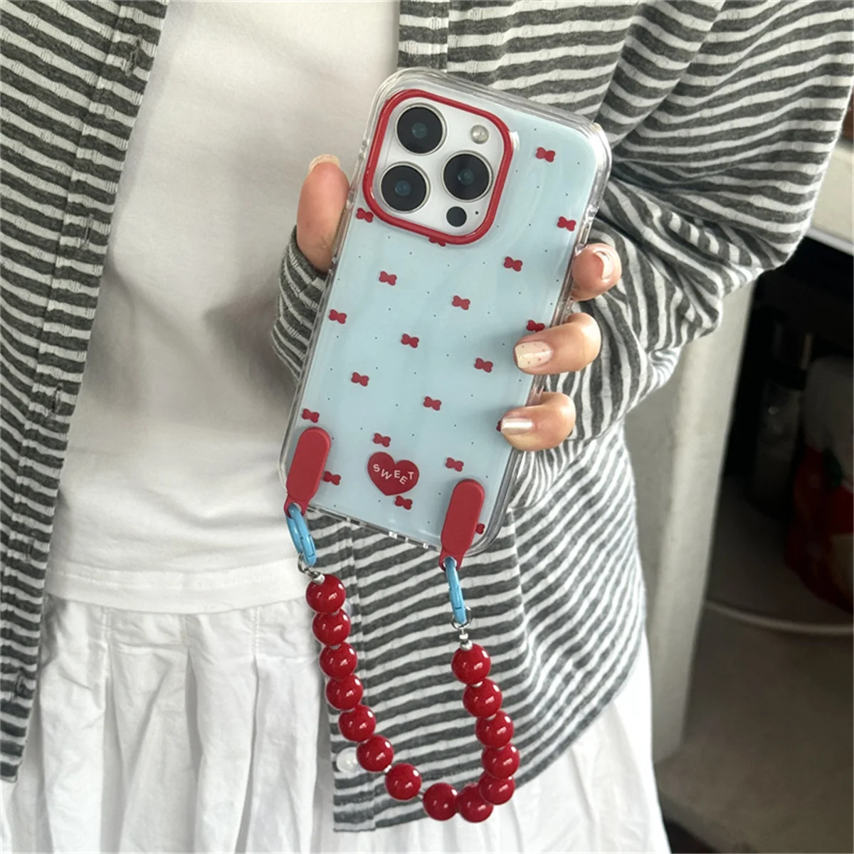

Korean Cute Hollow Love Sanrio Hellokitty Phone Case For iPhone 16 Pro 15 14 Pro Max 15Pro Cover with Pendant Cartoon Cases