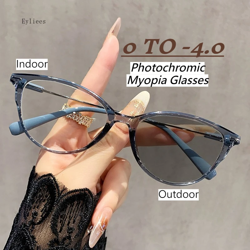 

Casual Large Frame Cat-eye Photochromic Myopia Glasses for Men and Women Blue Light Blocking Near Sight Eyeglasses 0 TO -4.0