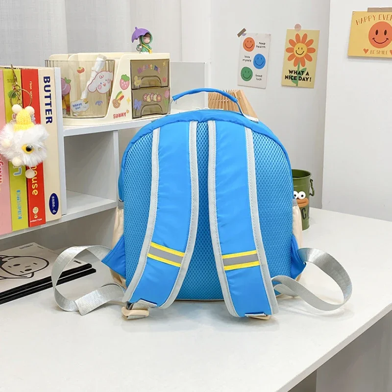 Kids School Travel Backpack for Girls Boys, Elementary Kindergarten Preschool Lightweight Bookbag,Ideal for Back To School Gift