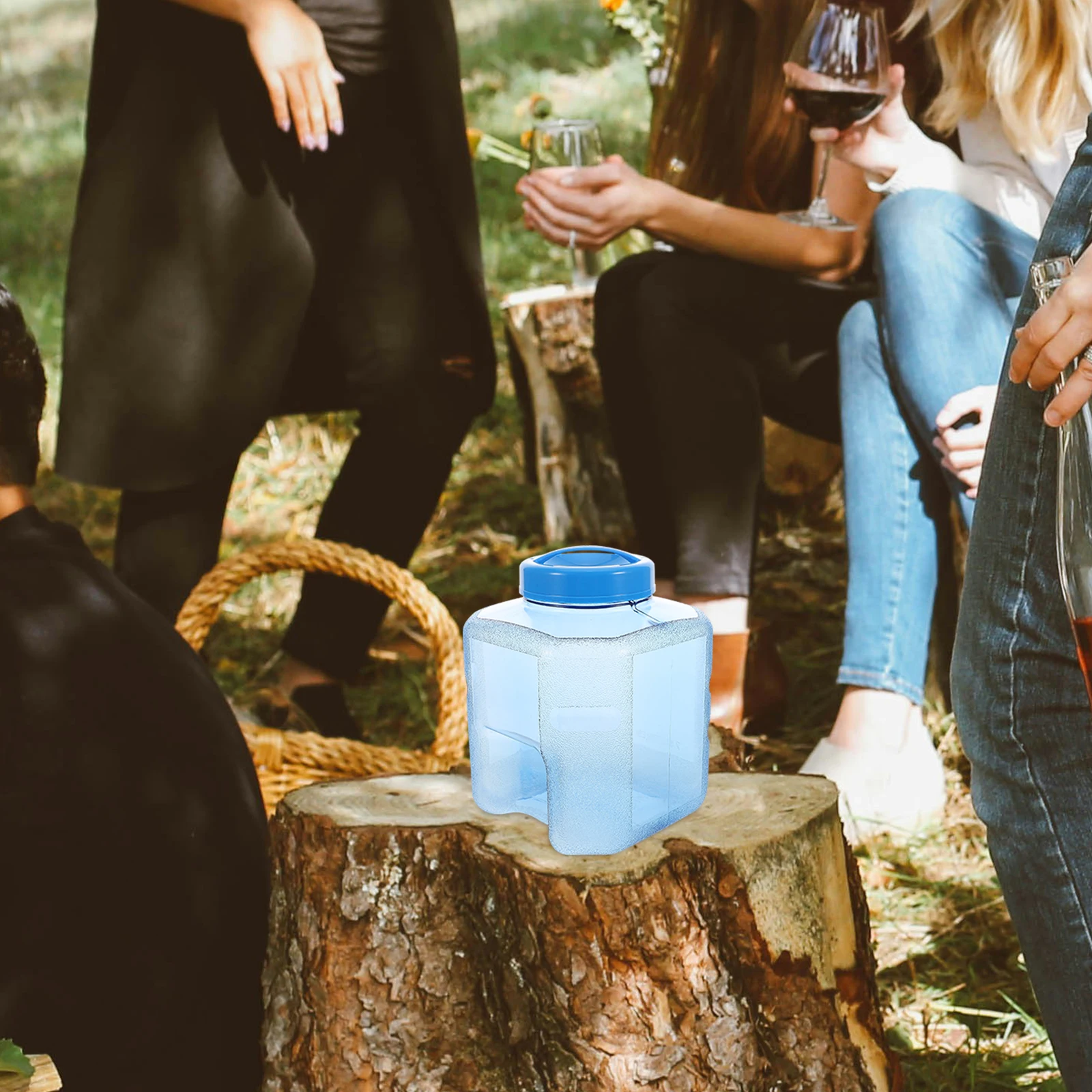 

7.5L Water Storage Bucket Outdoor Camping Portable Liquid Container Household Use Heavy Duty Water Jug Reusable Storage Bottle