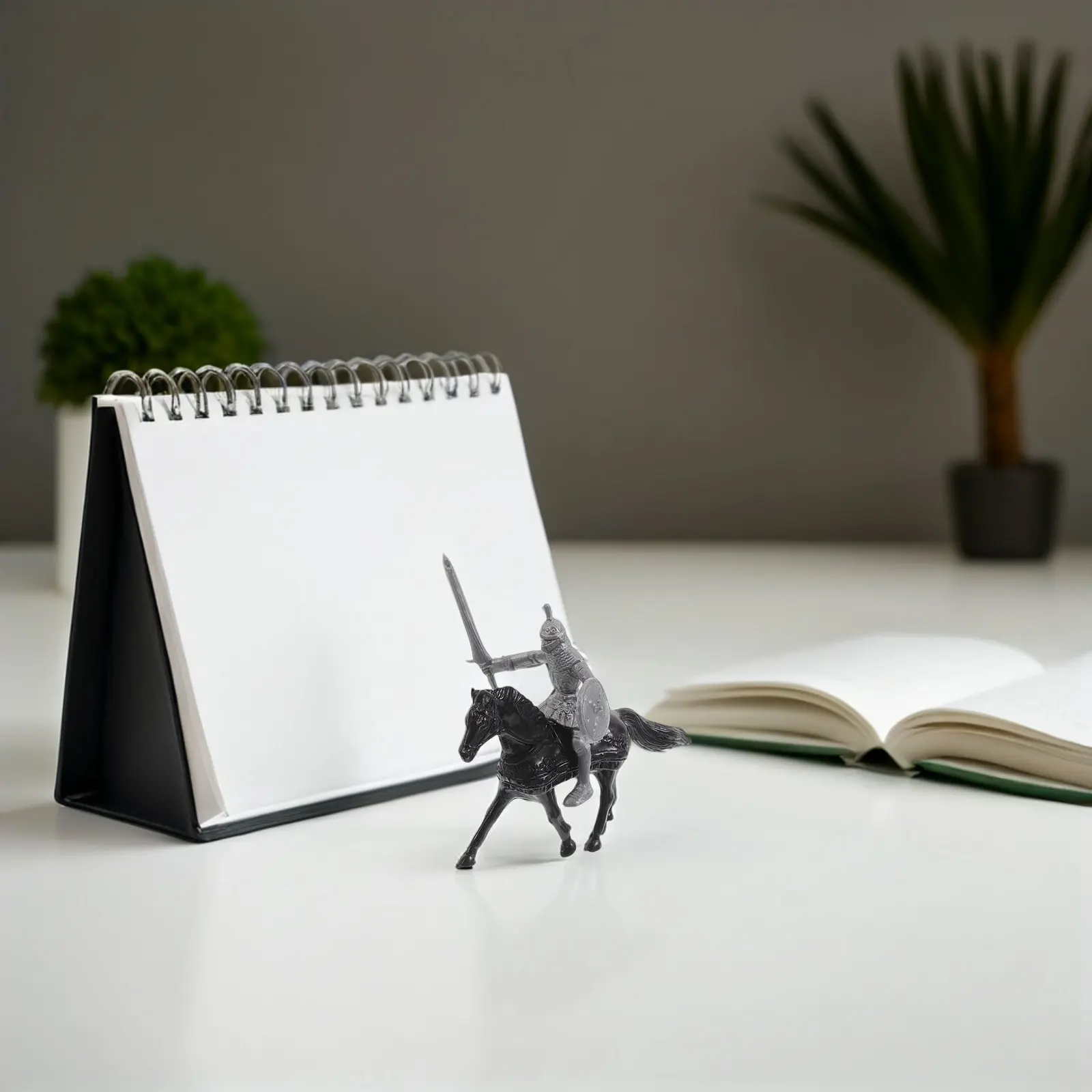 

32Pcs Knight Soldier Set Medieval Miniature Figures Horses Display Historical Battle Scenes Army Castle Playset for Boys