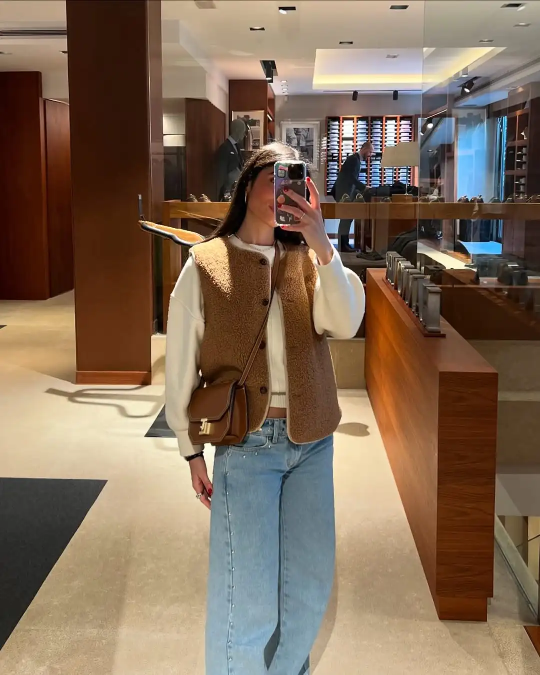 レディースファッション ブラウン ラムウールベスト シック ノースリーブ ラウンドネック シングルブレスト ルーズコート 2025 女性 冬 デイリー シック ストリートウェア