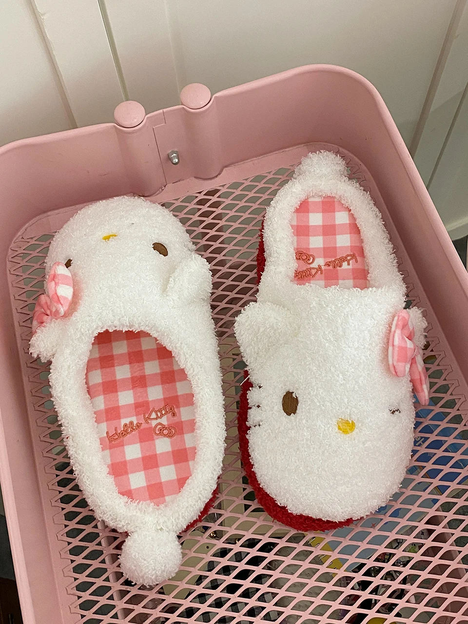 Cartoon Hello Kitty Slippers Lovely Japanese Style Indoor Shoes Sanrio Anime Girl Shoes Floor Slippers Warm Spring Autumn Flat