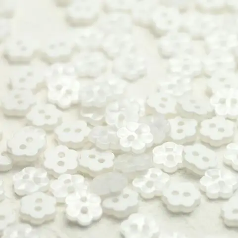 10pcs/LotSize:11mm Flower shape two eyes translucent resin Buttons fashion Button knitted cardigan decoration Sewing(KK-4114)