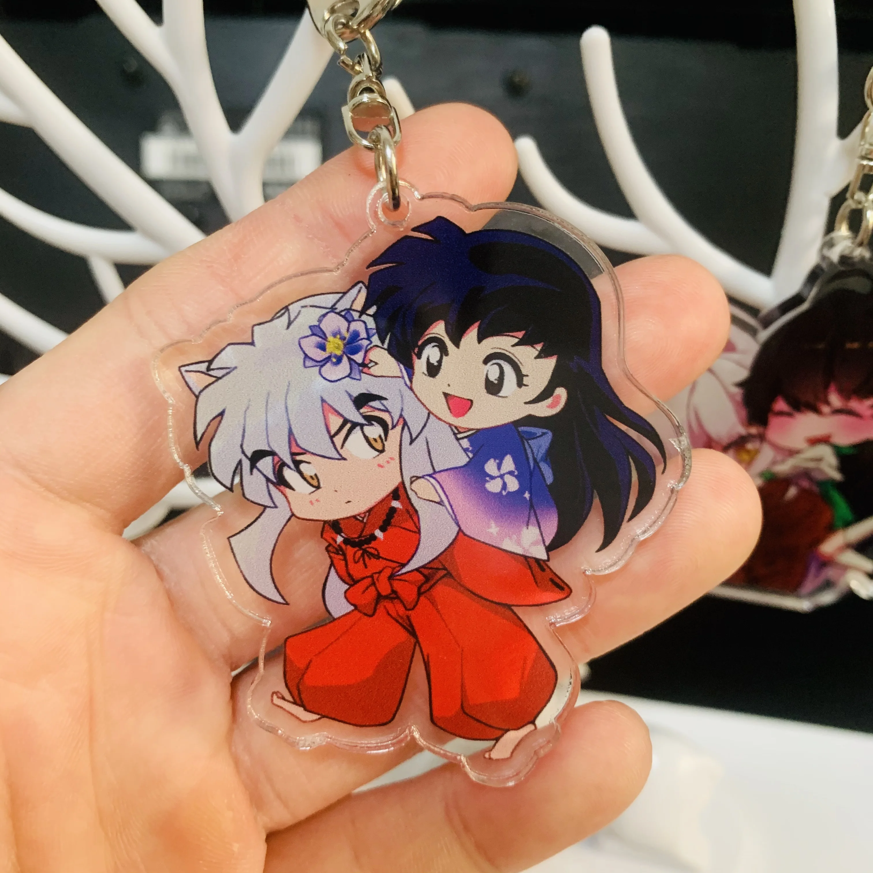 Hot Anime Inuyasha Figure Sesshoumaru Higurashi Kagome Cosplay Cute Cartoon Acrylic Key Chain Kawaii package Keychains Fans Gift