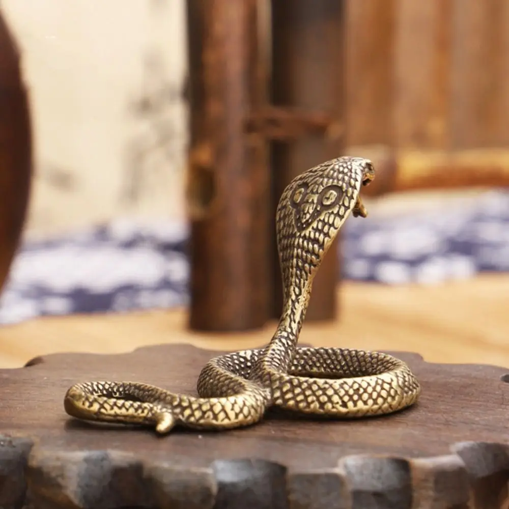 

Creative Simulation Crafts Attracting Wealth Brass Cobra Handicraft Desktop Ornaments Snake Statue Tea Pets Miniature Figurines