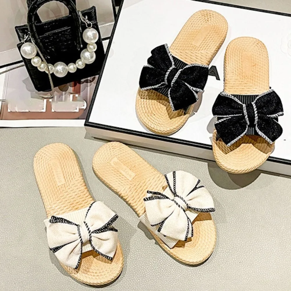 

Cute PVC Outer Wear Shoes Anti Slip Footwear Slippers Women Sweet Beachwear Home Slides Sandals Beach