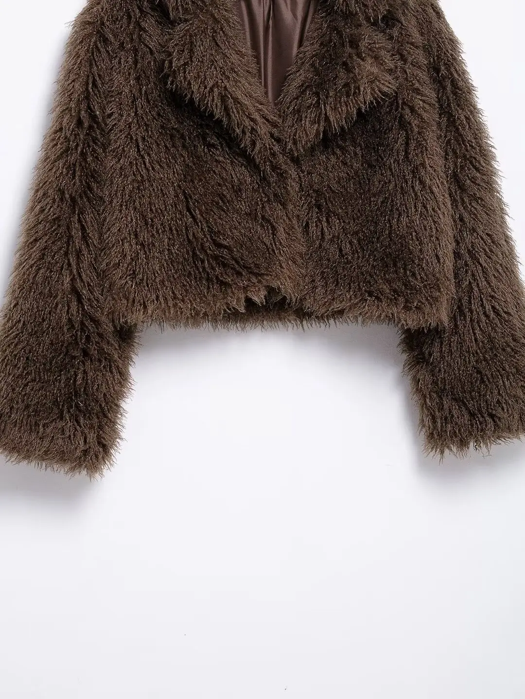 KONDALA رقيق الفراء معطف قصير المرأة خريف شتاء شارع العليا فو الفراء معطف 2025 موضة أنيقة خمر السيدات التلبيب Y2K معطف