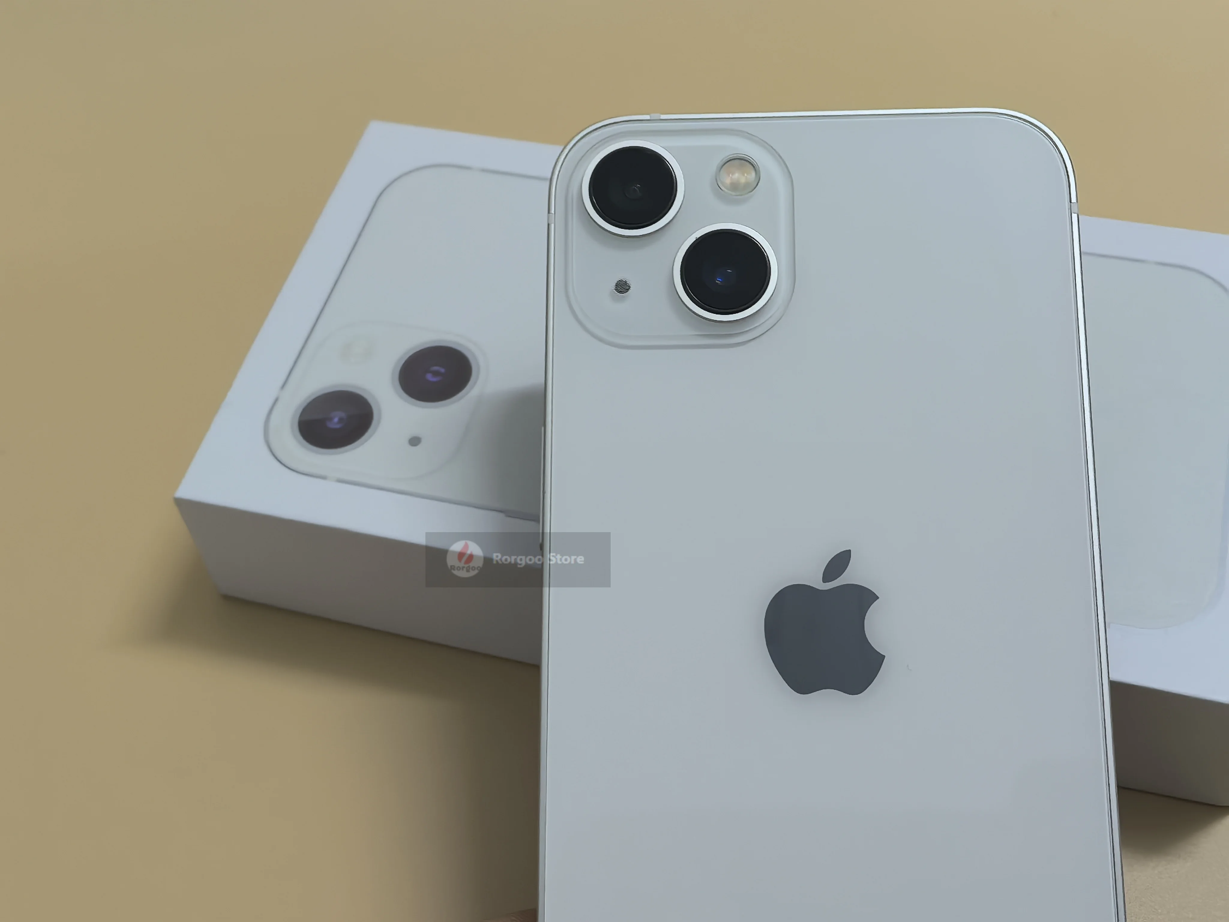 iPhone 13 128GB 5G Desbloqueado OLED Face ID
