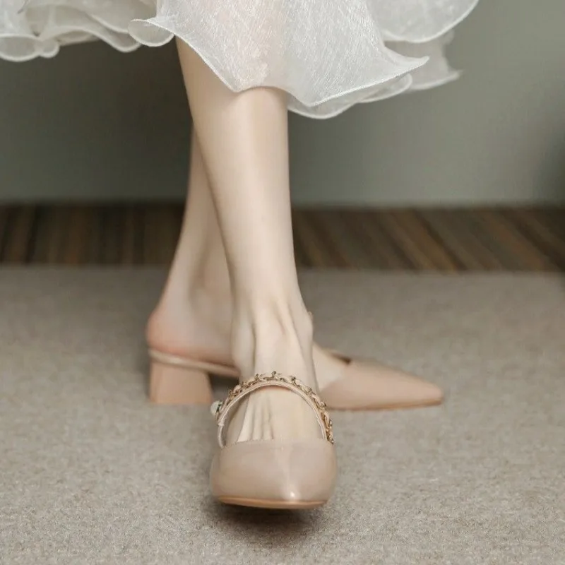 

Women's 2026 Nude Chunky Heel Closed Toe Mule Sandals Summer Stylish Single Strap Pointed Toe 4cm High Heel Go With Dress