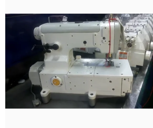 BT-500D Big Square Head Three Needle Five Thread Interlock Sewing Machine Industrial Sewing Machine