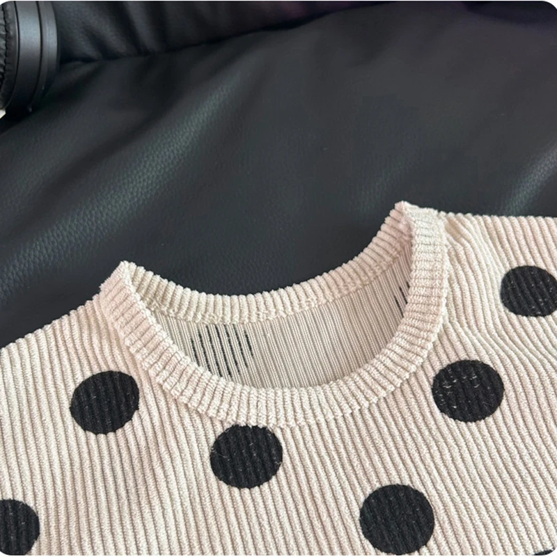 Kinder-Langarmshirt mit Polka-Dot-Muster, koreanischer Stil, Herbst-Baby-Freizeit-Unterhemd für Jungen und Mädchen, Rundhals-Strickkleidung – Detail 5