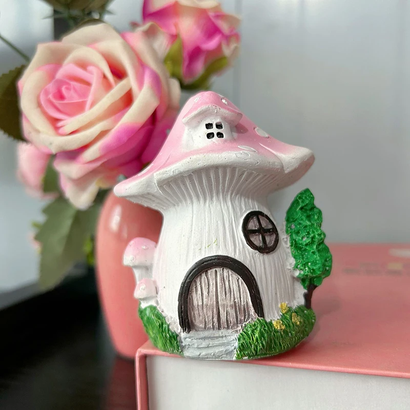 Cute Little Mushroom House Light Up Desktop Ornament Cartoon Small House Home Windowsill Decorative Ornaments Festival Gifts