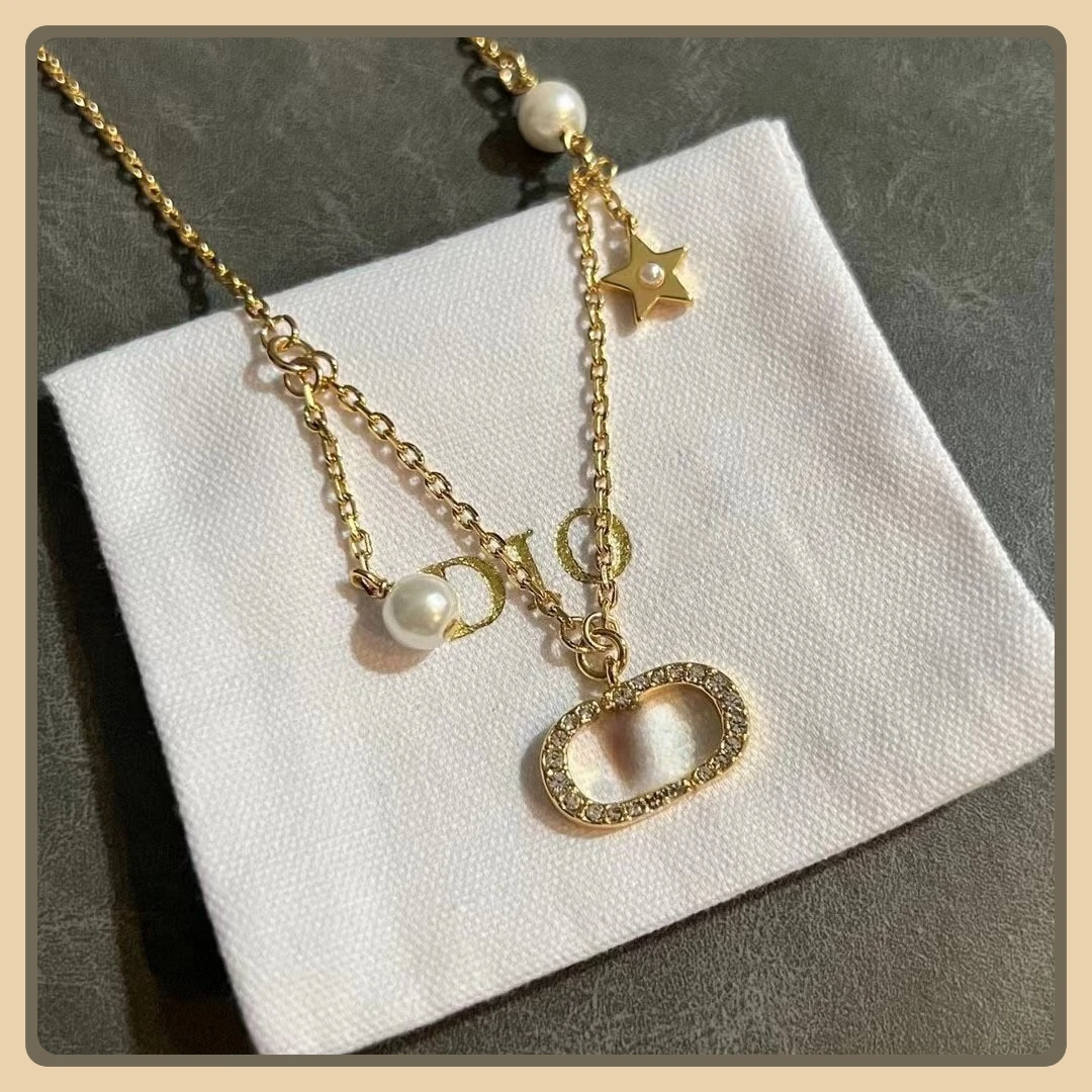 

Золотая цепочка, инкрустированная бриллиантами, ожерелье с подвеской, украшение из жемчуга и звезды, легкий роскошный ретро-стиль, многослойная сложенная цепочка