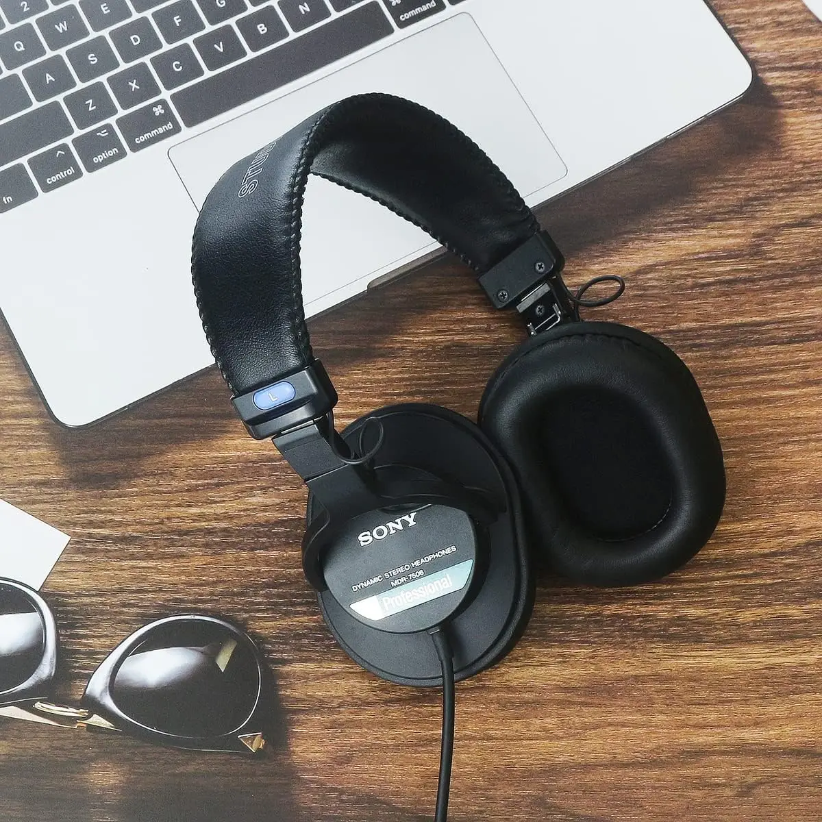 Almofadas de substituição profissionais MDR-V6 para Sony MDR-7506, compatíveis com Sony MDR-V6 MDR-V7 MDR-CD900ST, couro mais macio