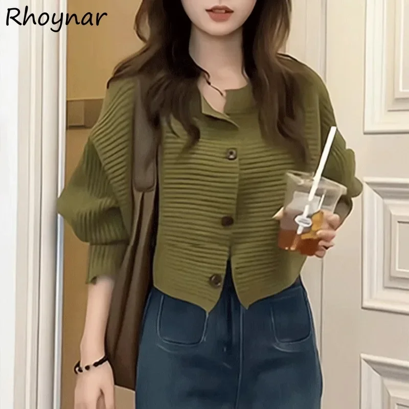 

Кардиганы женские осенние однотонные простые укороченные однобортные вязаные нежные свитера с длинными рукавами универсальный повседневный корейский стиль