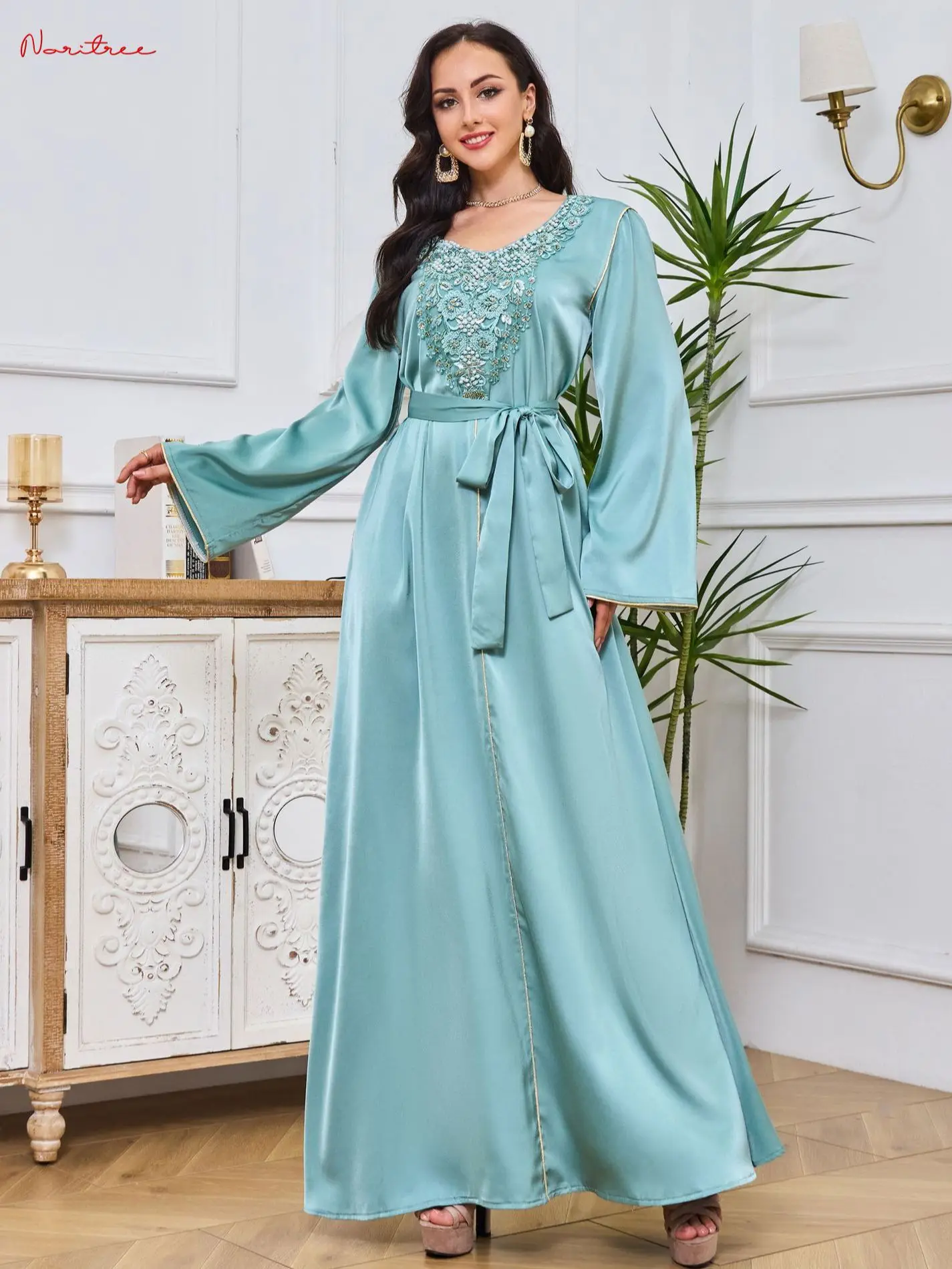 

Fashion Diamond Beading Muslim Dresses Muslim Abayas female islamic muslim abayas muslim robes With Belt wy1664