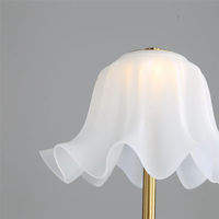 ABLJ USB Rechargeable LED Wireless Flower Lamp Touch-Sensitive Dimmable Tricolored Portable Desk Light Reading Light Decorative