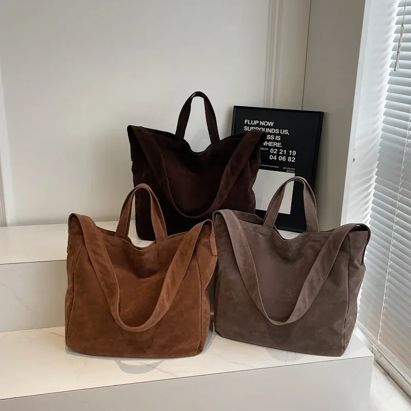 Bolso de mano Retro nuevo bolso informal de gran capacidad para las axilas bolso de mujer versátil para ir al trabajo diario