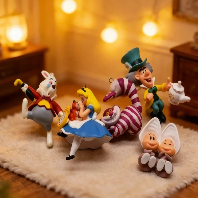 

Коллекционная фигурка Alice's Blind Box: аниме-модель, украшение, подарок на день рождения, декор для мебели, сувенир