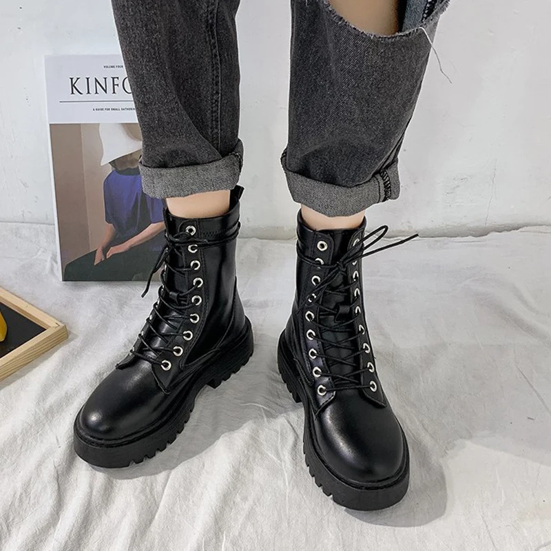 2022 Winter New Round Head Lace Thick Soled Medium Boots for Women Warm Casual Anti-skid Oversize Shoes Fashionable Street Cool