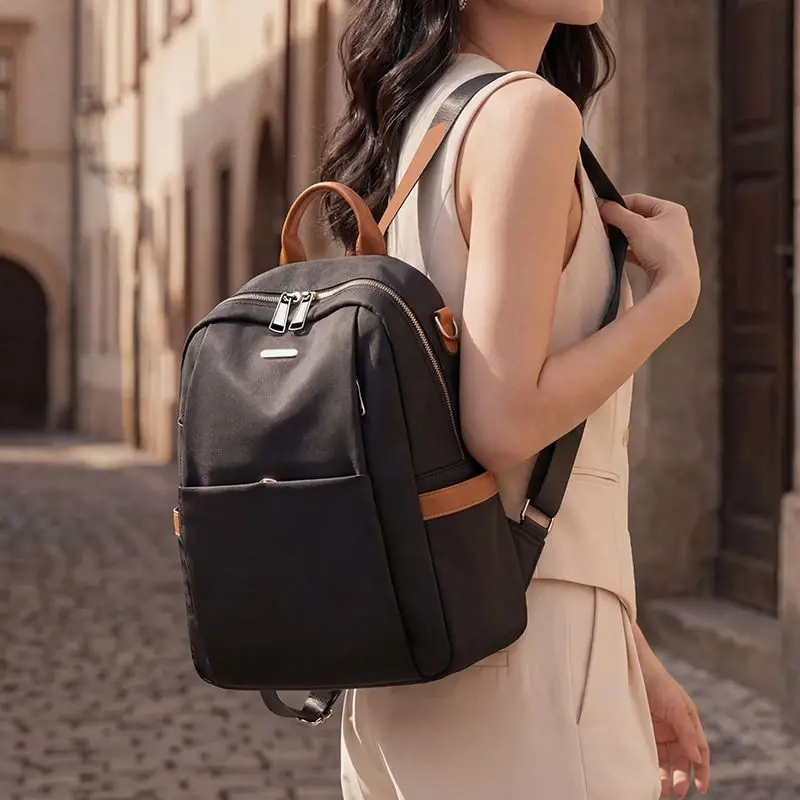 Oxford Fabric Backpack for Women 2026 New Light Luxury Exquisite Ultra-light Commuting Travel Bag High-capacity Simple Practical
