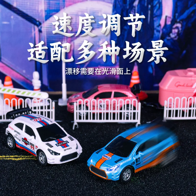 1/64 2.4G Mini Legering Revolt Pocket Rc Auto Desktop Miniatuur Drift Racewagen Kantoor Ontspanning Props