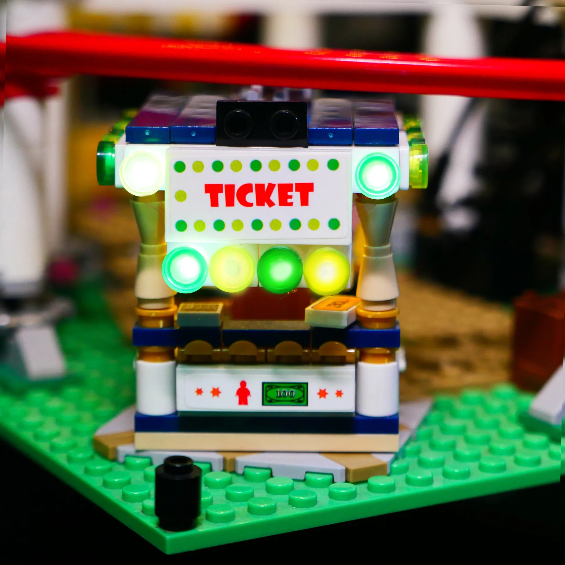 DIY LED Light Kit for 10261 Roller Coaster Building Block Model, Amusement Theme Lighting Accessories for Creative Display