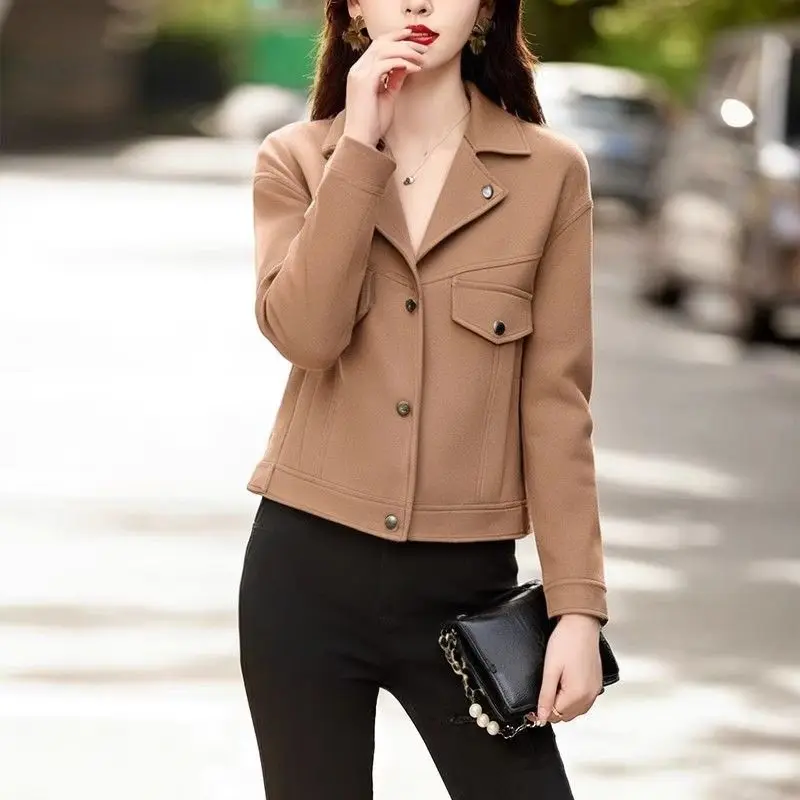 Veste courte en velours et peau de cerf pour femme, coupe cintrée, nouvelle collection printemps et automne 2025