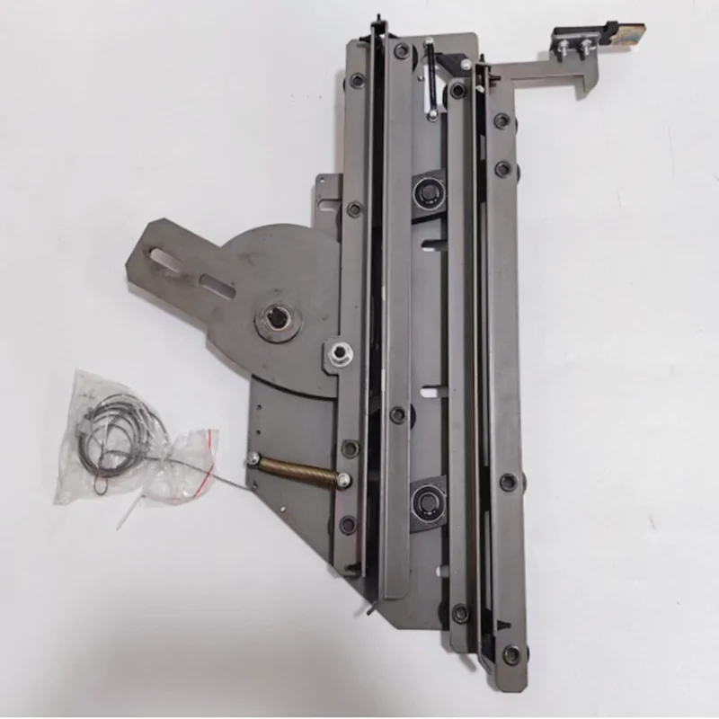 

Elevator accessories, locking device, anti-knock door XEK-JMS-2