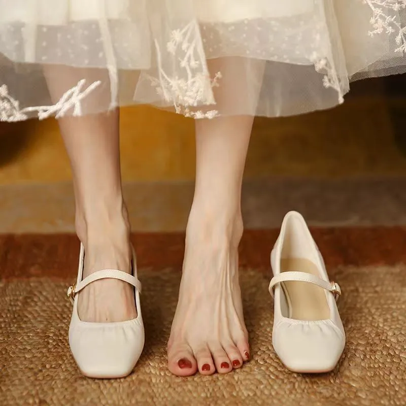 المرأة موضة مضخات ربيع الخريف جديد ماري جين المرأة ساحة تو الضحلة حذا فردي للسيدات فستان جلد حفلة حذاء بكعب سميك الأحذية