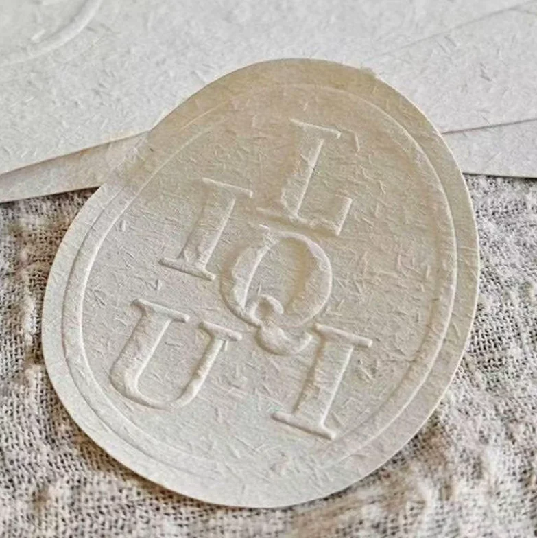 etichetta-per-imballaggio-sigillata-con-scatola-adesiva-per-profumo-di-candela-con-logo-in-rilievo-3d-con-texture-personalizzata