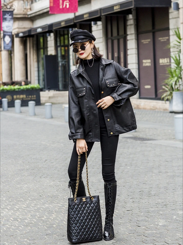 Leather jacket 2025 new women's coat Spring and Autumn motorcycle handsome loose embroidery rivet heavy industry PU jacket