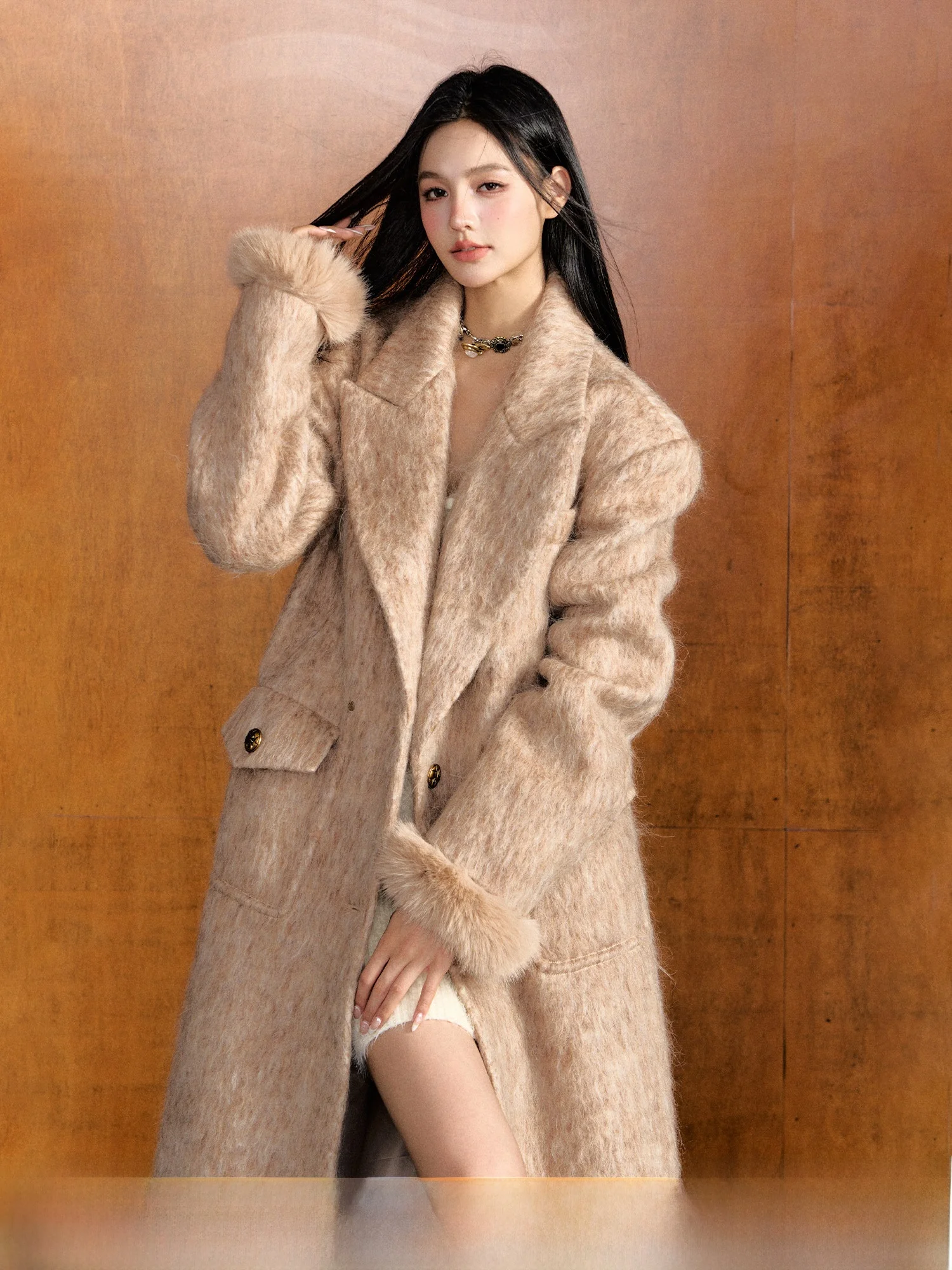 

AGAM осенне-зимнее шерстяное пальто с длинной подушечкой и плечами для женщин, высококачественный плащ в стиле ретро со съемным мехом