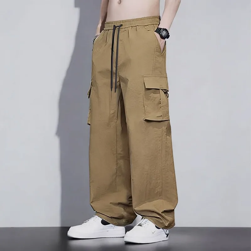 Herren Sommer Cargo-Hose – Locker sitzende, dünne Eisseide, weites Bein, gerade geschnittene Freizeithose