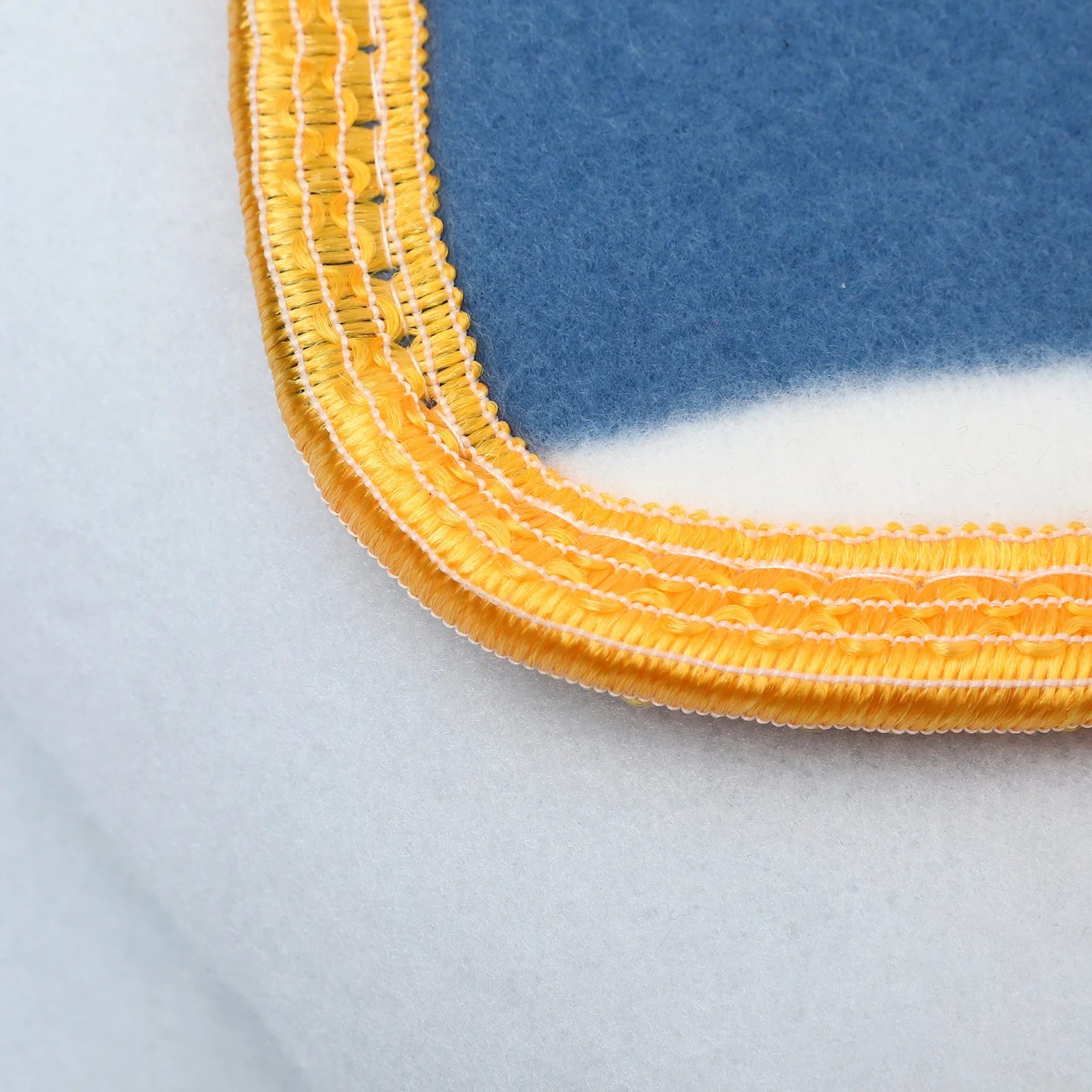 

12V Electric Car Heating Portable Heated Travel Blanket For Auto Suv Rv Truck 12V Heating Blanket Foldable Energy Saving Warm