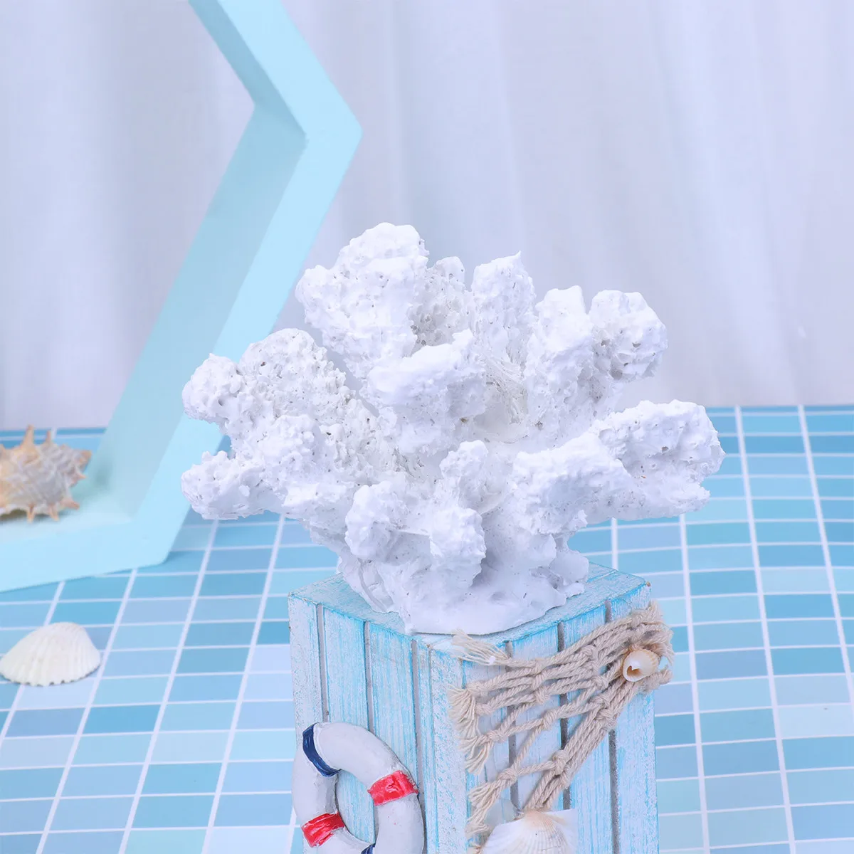 

1 шт. белый искусственный коралл из смолы для декора аквариума, реалистичный, в средиземноморском стиле, безопасный, свежий