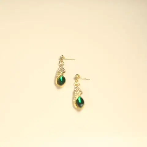 2024 Модные серьги в форме сердца для женщины в подарок