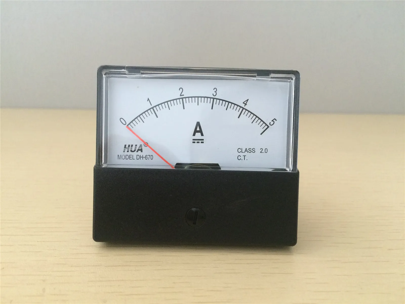 DH-670 5A 10A 20A 30A 50A 100A 200A 500ADC Analog Amp Panel Meter Current Ammeter