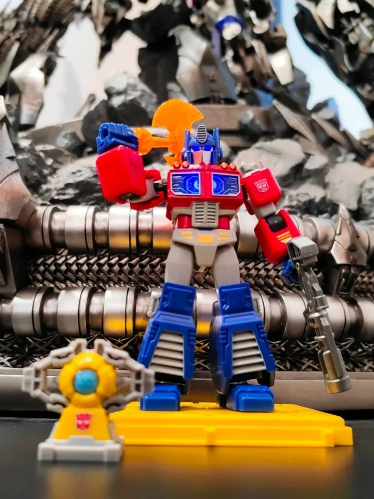 Original Transform Animation Movies Peripheral Toys Shining Series NO.1 Soundwave Luminous Movable Model Figure Collection