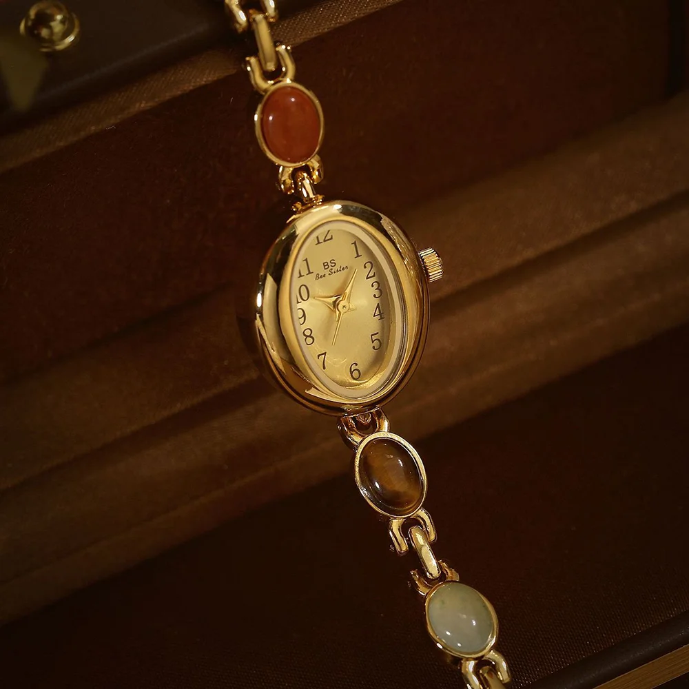 Orologi da donna vintage con quadrante piccolo ovale Bracciale multi tesoro in giada naturale Orologio al quarzo casual di lusso leggero per donna