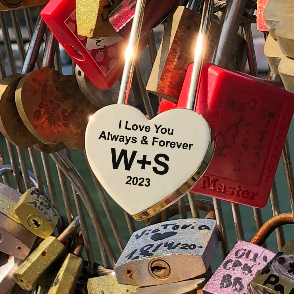 قفل الحب قفل شخصي مخصص اسم الزوجين الذكرى الزفاف قفل الحب هدية عيد الحب ديكور الخطوبة الزفاف