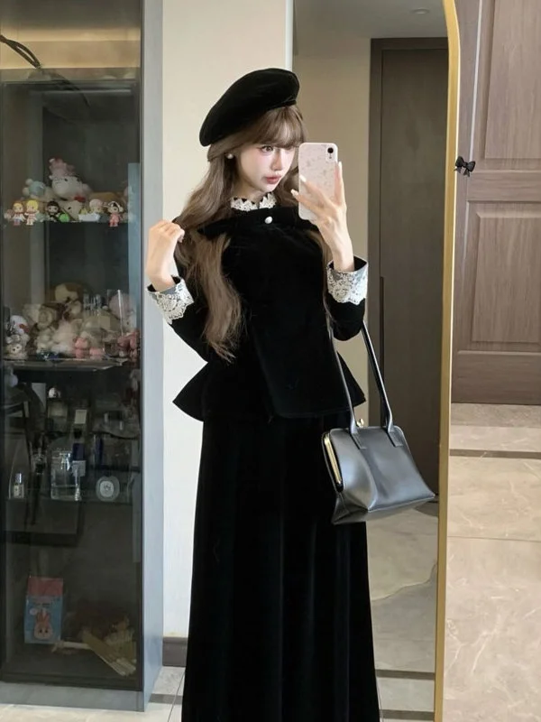 

Комплект из бархатного топа и юбки Hebe Style: элегантный модный костюм-двойка с длинными рукавами, круглым вырезом, влагоотводящий, средней плотности