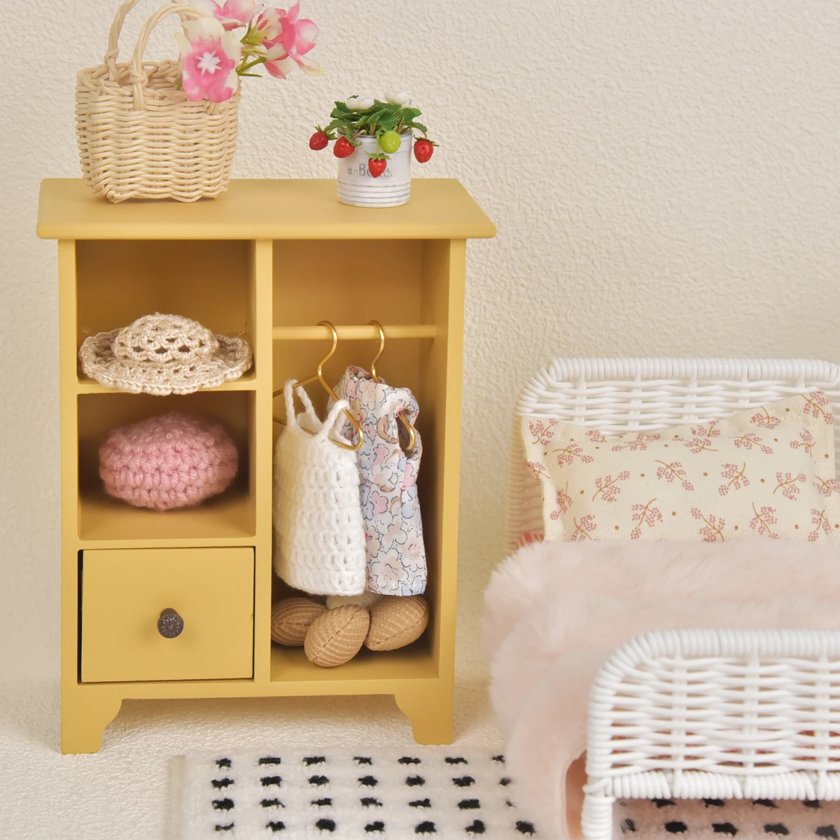 미니어처 시뮬레이션 인형집 가구 1:12 나무 옷장 BJD Ob11 인형집 가구에 적합