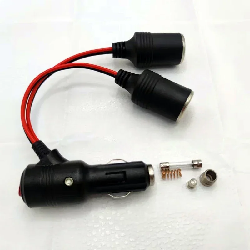 12/24V 2-In-1 Car Power Adapter Splitter Adapter W/ On Off Switch 1 Male To 2 Female Socket Y Splitter Cigarette Lighter Adapter