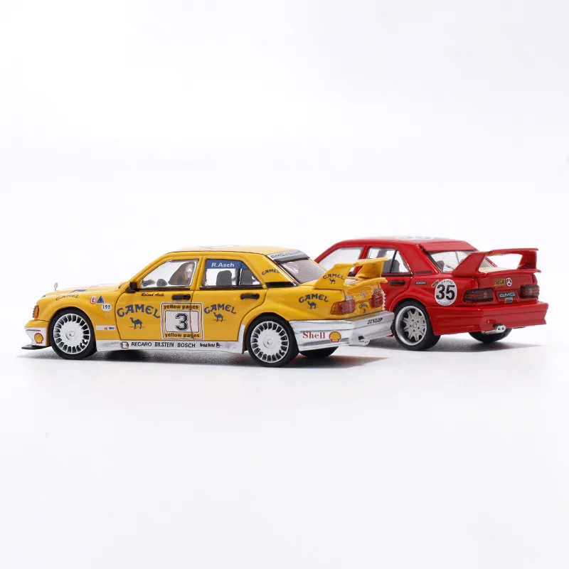 1:64 Mercedes-Benz 190E W201 2.5-16 Evolution Red Pig alloy model, children's collection toys, holiday gifts for children.