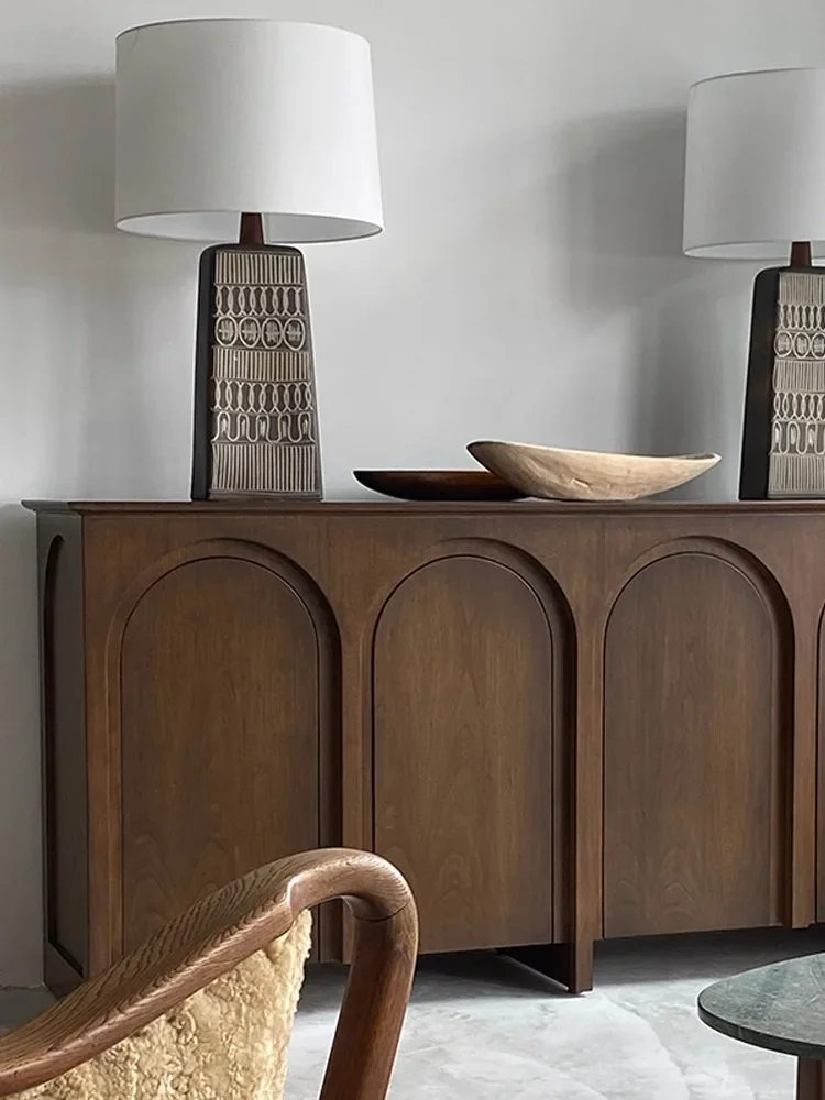 خزانة جانبية لتناول الطعام بتصميم فرنسي عتيق وخزانة دلو فاخرة وخزانة تلفزيون وغرفة معيشة وخزانة منزلية على الحائط