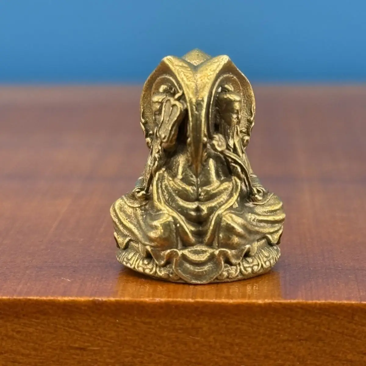 ​​2.2cm Brass Taoist Sage Sculpture - Handcrafted Antique Mini Elder Zen Meditation Decor for Altar & Shelf Display