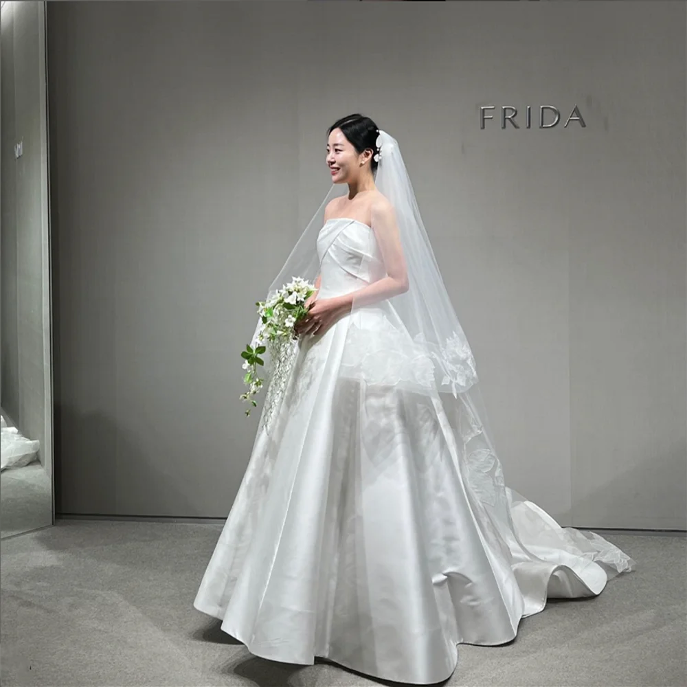 

Strapless Simple Women Wedding Dresses Sweep Train A Line Pleated Photography Prom Gowns Bridal Dress New 2023 웨딩드레스